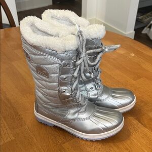 Sorel Silver Winter Boots with Fur Trim